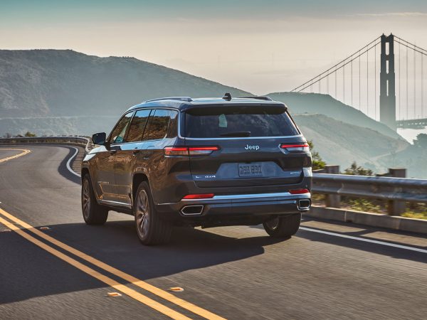 Jeep Grand Cherokee 2021 02