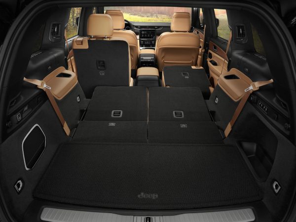 Jeep Grand Cherokee 2021 05