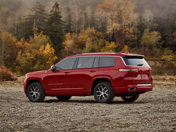 Jeep Grand Cherokee 2021 09