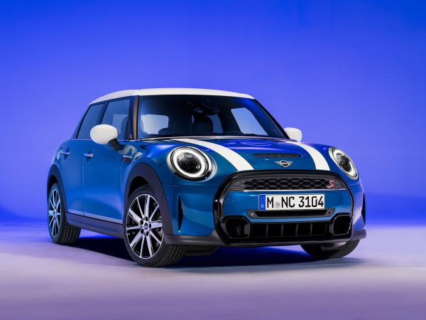 Mini Facelift 2021 07