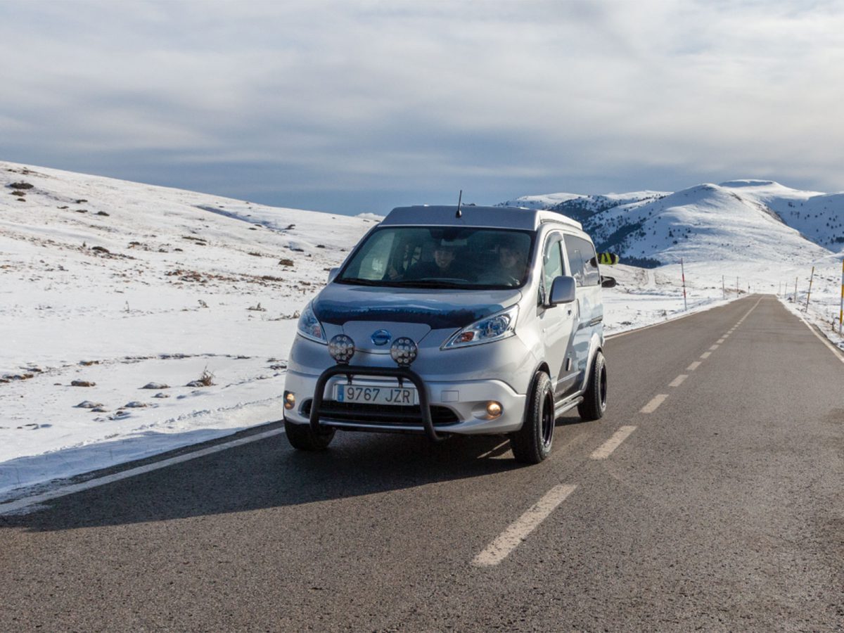 Nissan e NV200 Winter Camper Concept 2021 01