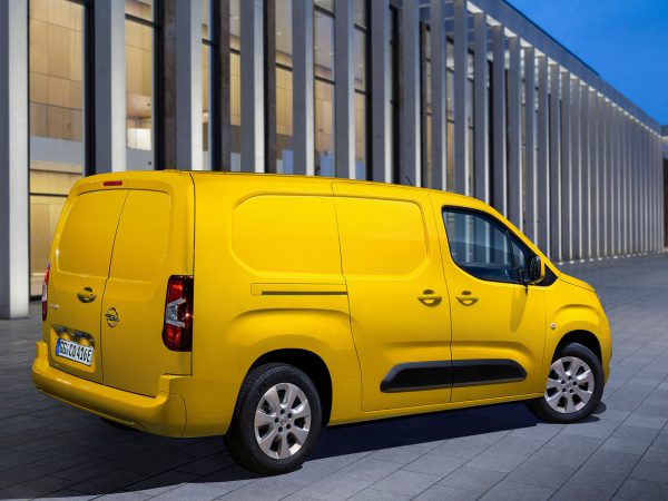 Opel Combo e 2021 02