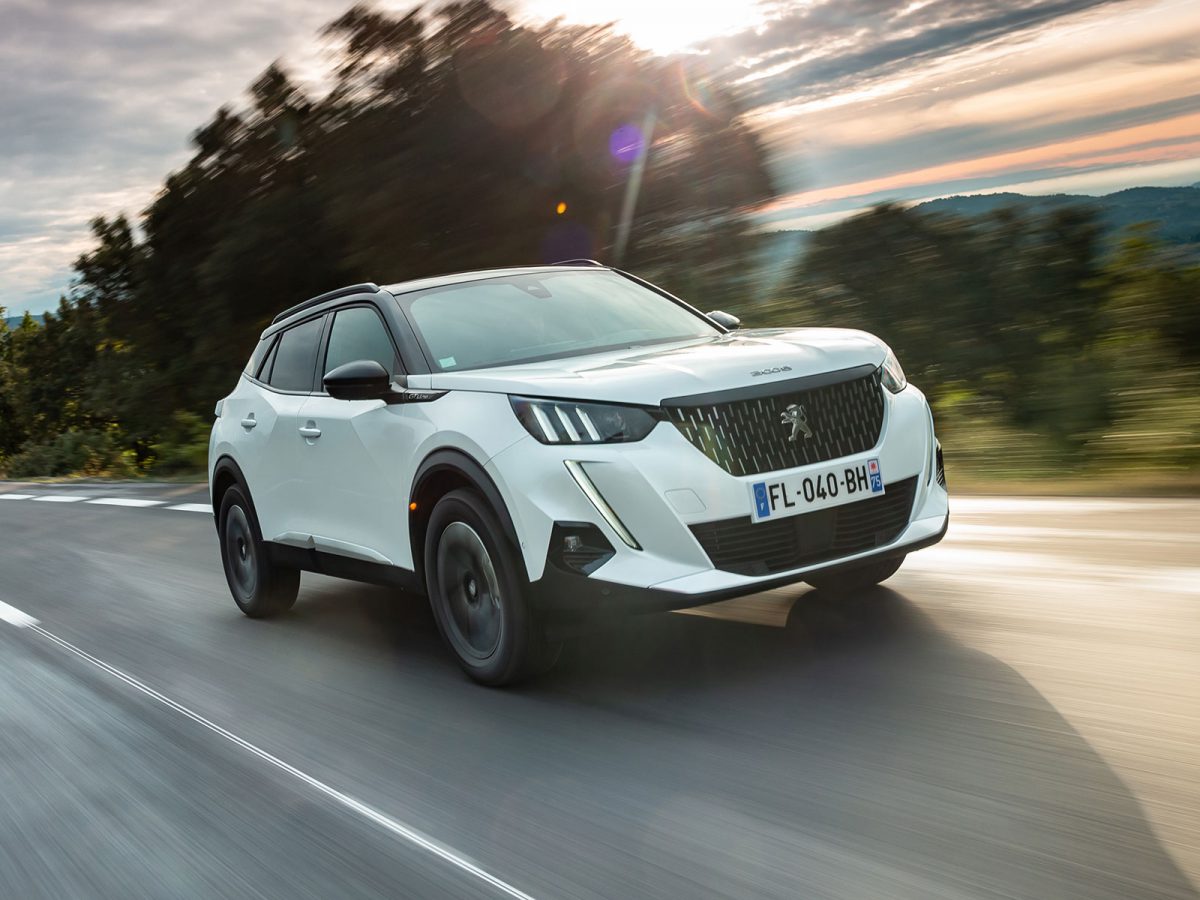 PEUGEOT 2008 TESTDRIVE 1119TC405