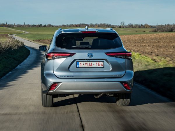 Toyota Highlander 2021 02