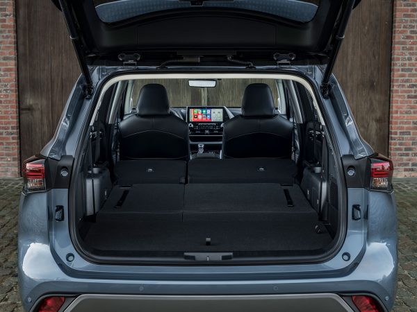 Toyota Highlander 2021 05