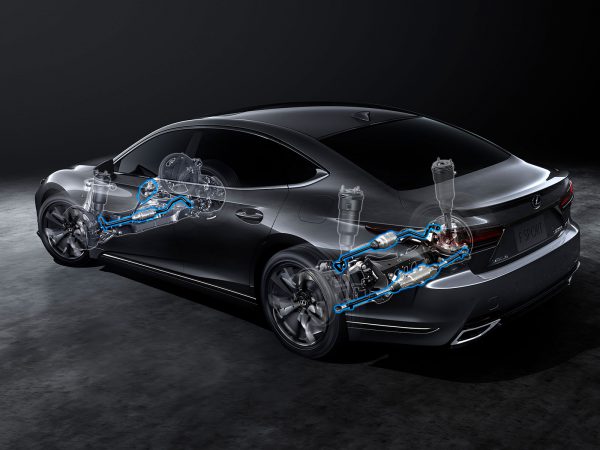 Lexus LS Fahrkomfort 13