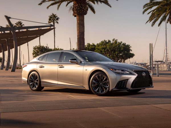 Lexus LS Fahrkomfort 7