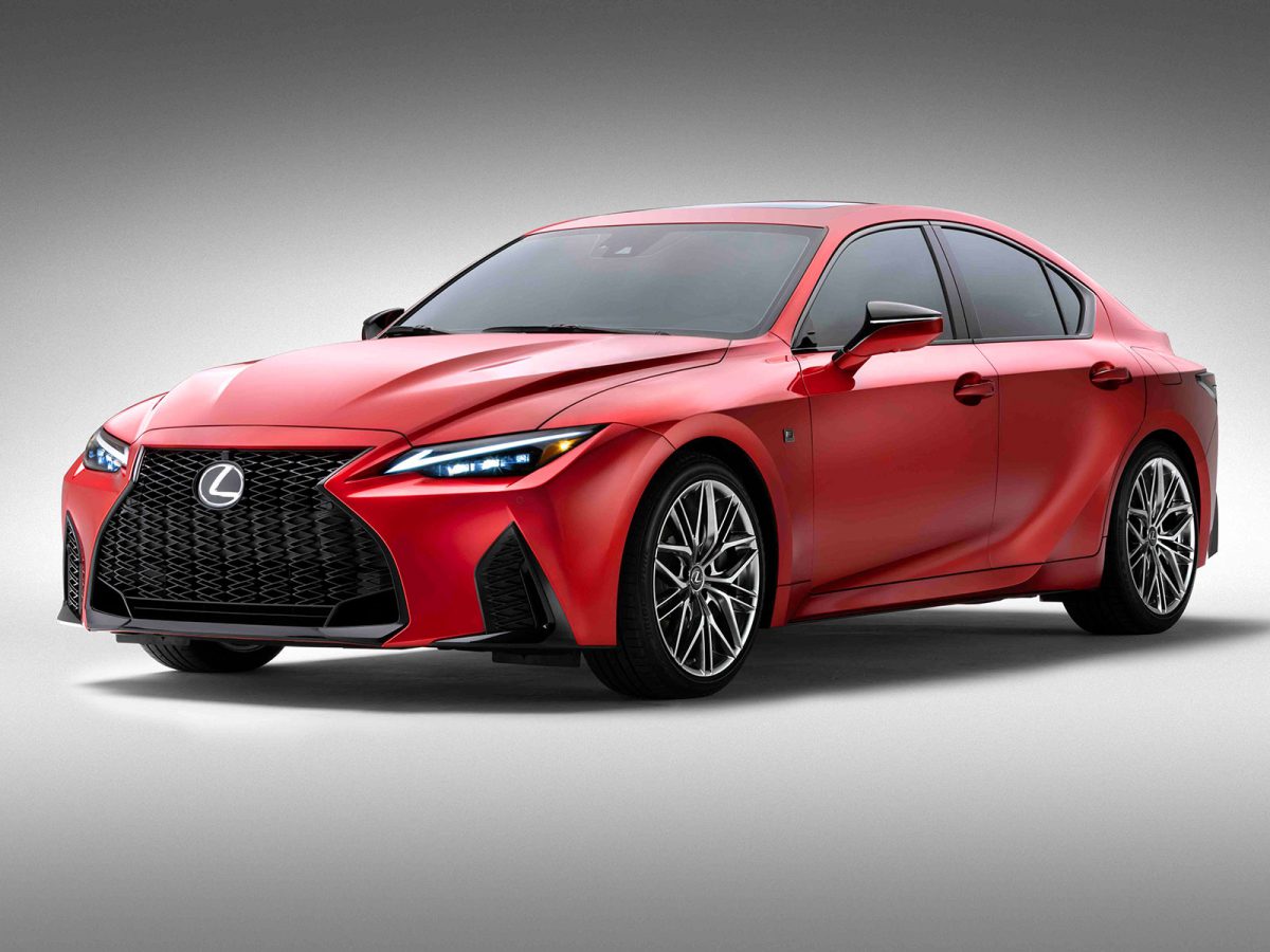 Lexus IS 500F 2021 01