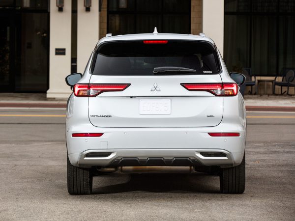 Mitsubishi Outlander 2021 07