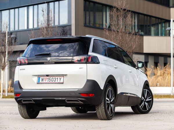 Peugeot 5008 Diesel und Peugeot 3008Hybrid4 Februar 2021 454z