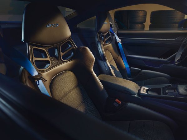 Porsche 911 GT3 2021 04