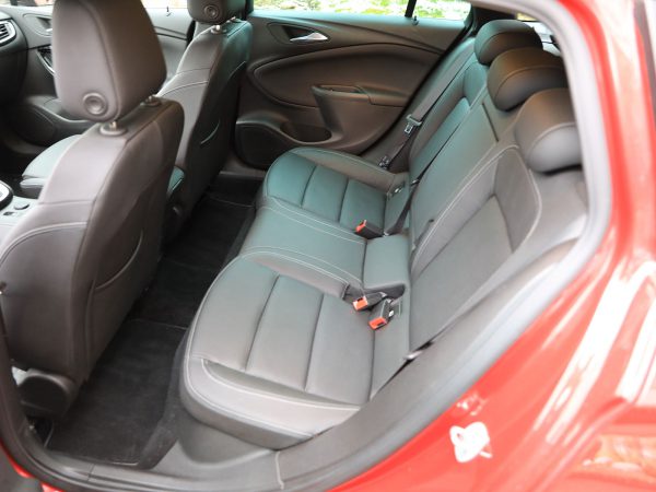 Opel Astra Ultimate Sports Tourer 1,5 CDTI AT