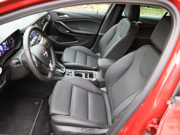 Opel Astra Ultimate Sports Tourer 1,5 CDTI AT