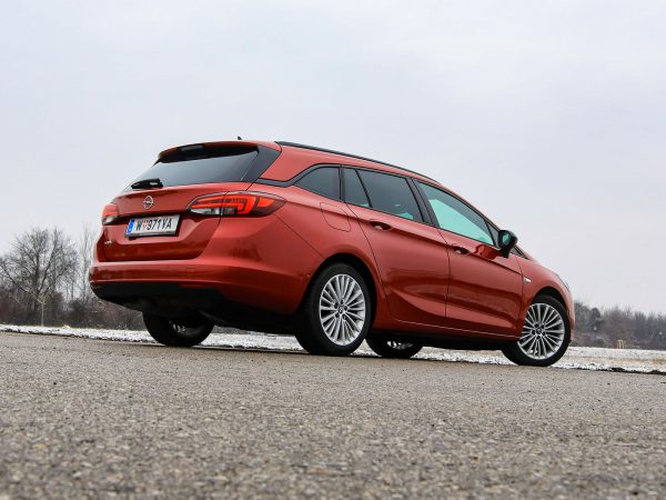 Opel Astra Ultimate Sports Tourer 1,5 CDTI AT