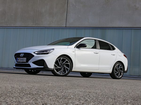 Hyundai i30 Fastback N-Line 1,5 T-GDI DCT 48V