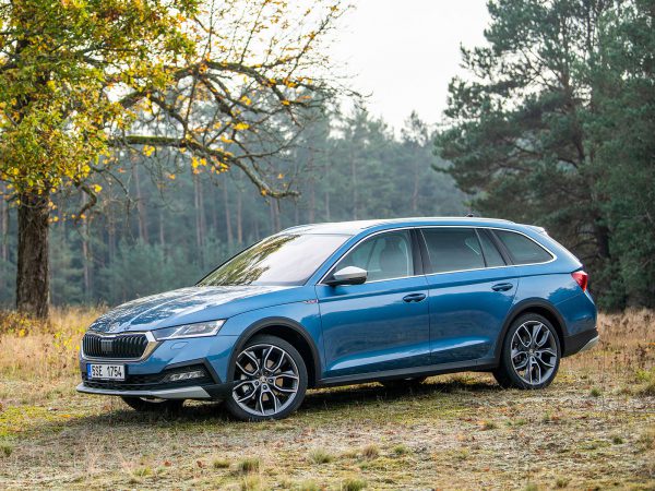 Skoda Octavia Scout 01