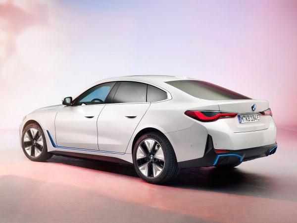 BMW i4 2021 02