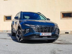 Hyundai Tucson 1,6 T-GDi HEV 4WD AT