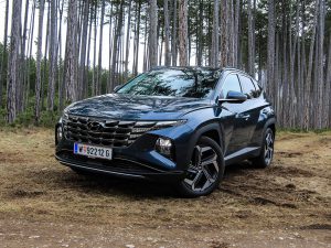 Hyundai Tucson 1,6 T-GDi HEV 4WD AT