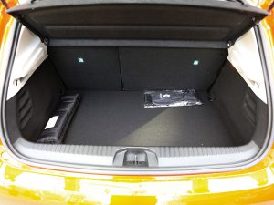 Renault Clio Intens E-TECH 140