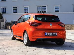 Renault Clio Intens E-TECH 140