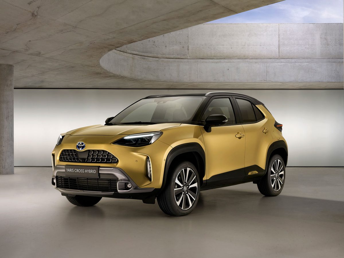 Toyota Yaris Cross Adventure 2021 01