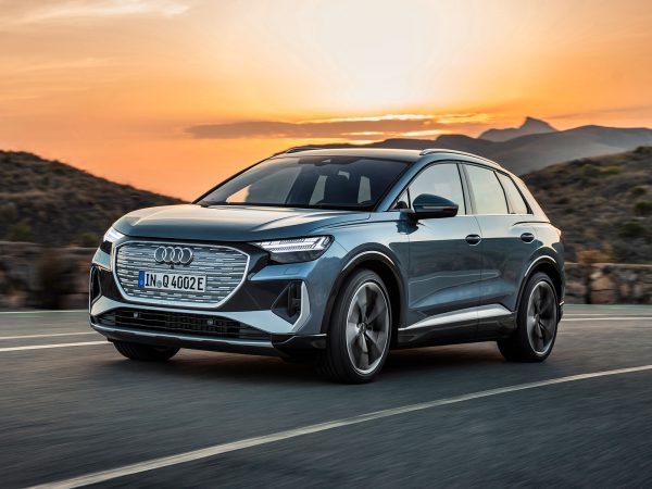 Audi Q4 etron 2021 01