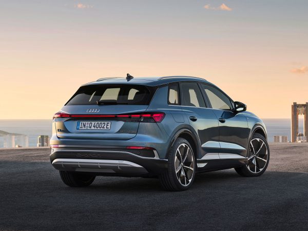 Audi Q4 etron 2021 02