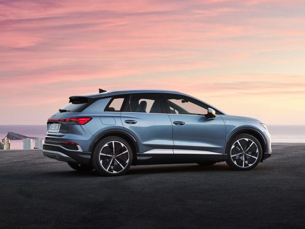 Audi Q4 etron 2021 03