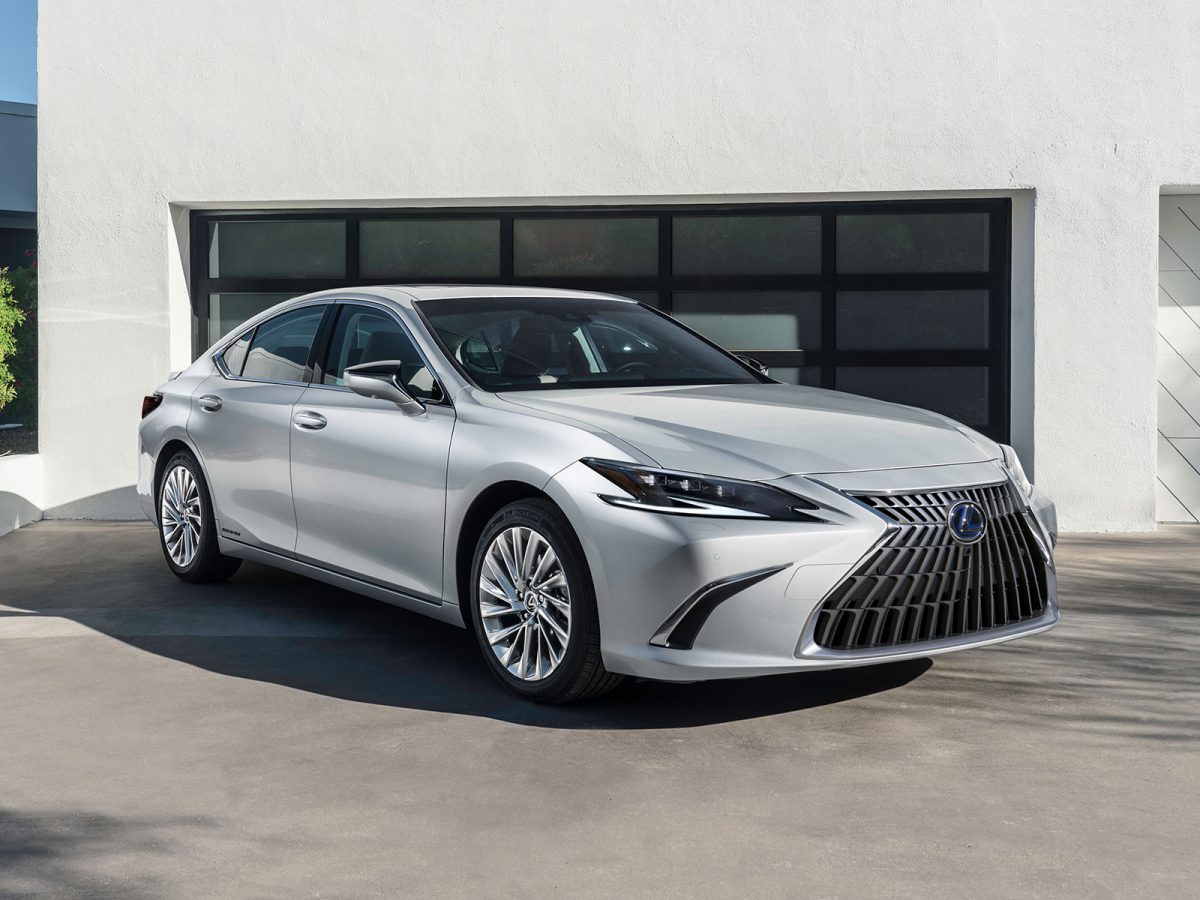 Lexus ES Facelift 2021 01