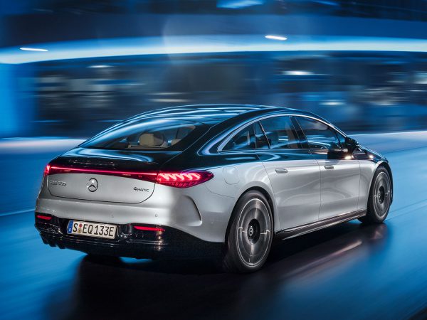 Mercedes EQS 2021 02