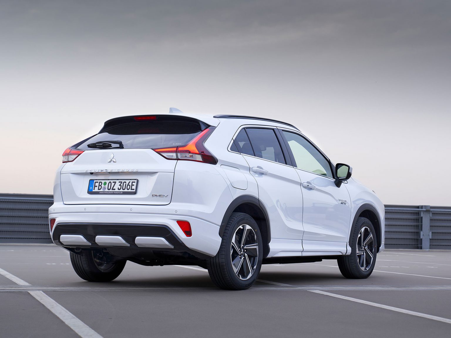 Bestellstart für den Mitsubishi Eclipse Cross PHEV AutoGuru.at