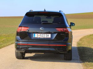 VW Tiguan R-Line TDI 4Motion DSG