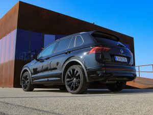 VW Tiguan R-Line TDI 4Motion DSG