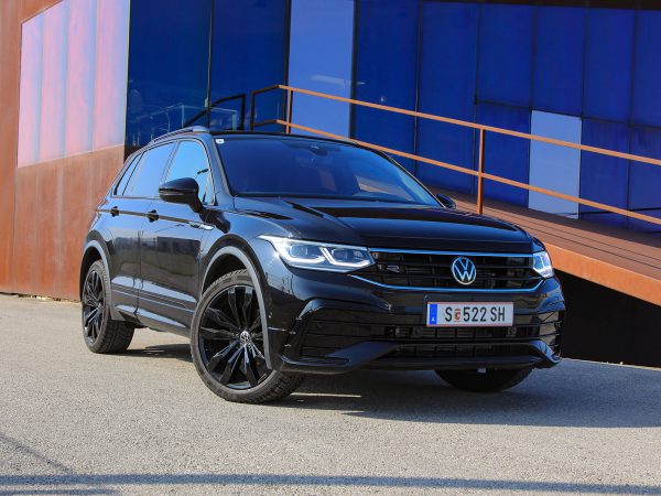 VW Tiguan R-Line TDI 4Motion DSG