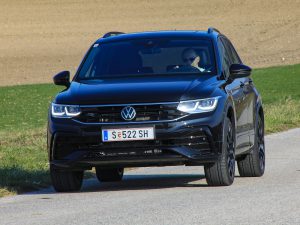 VW Tiguan R-Line TDI 4Motion DSG