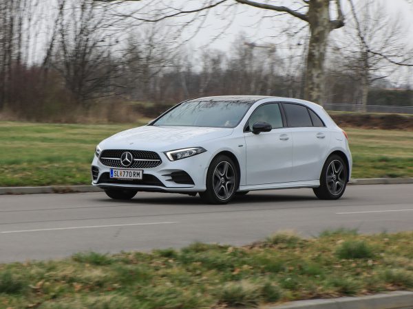 Mercedes A 250 e