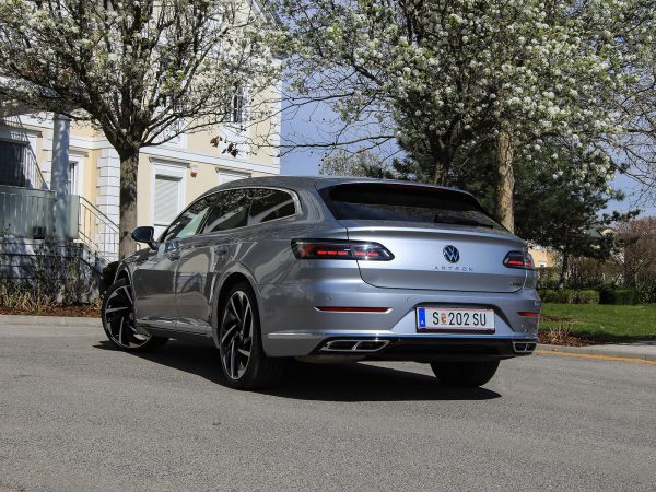 VW Arteon Shooting Brake R-Line TDI DSG 4Motion