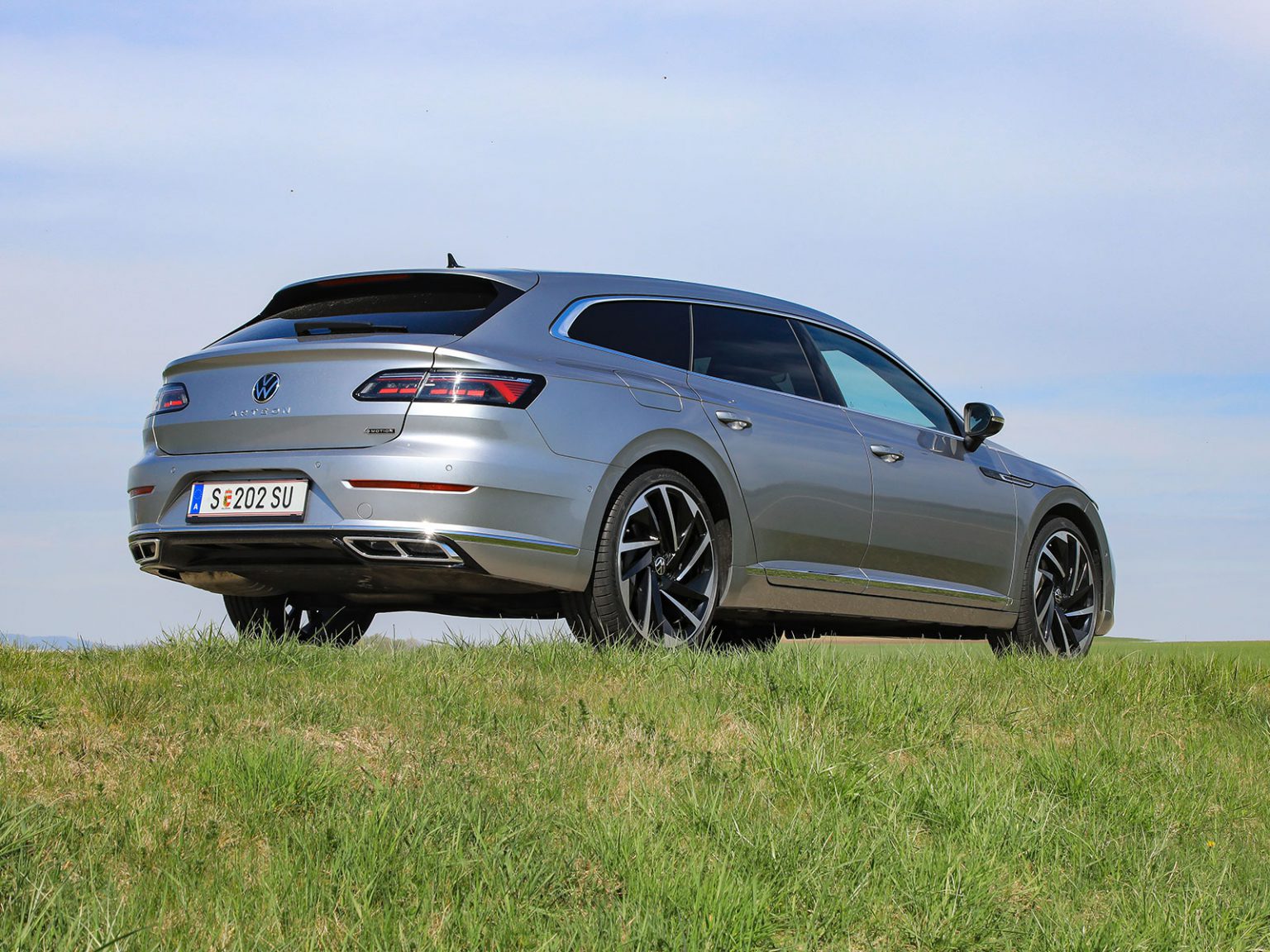 VW Arteon Shooting Brake RLine TDI DSG 4Motion Testbericht AutoGuru.at