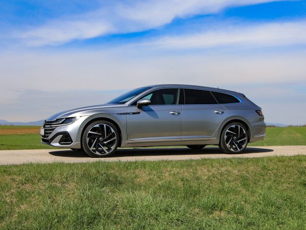 VW Arteon Shooting Brake R-Line TDI DSG 4Motion