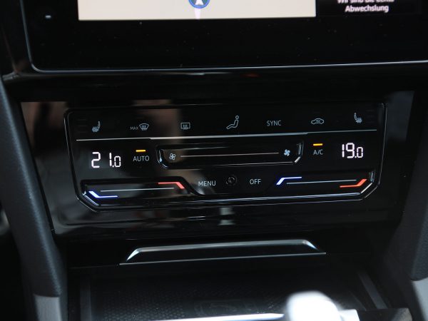 VW Arteon Shooting Brake R-Line TDI DSG 4Motion