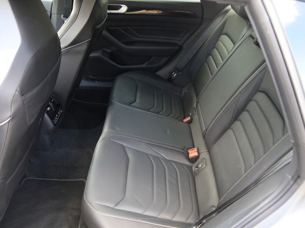 VW Arteon Shooting Brake R-Line TDI DSG 4Motion