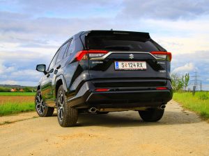 Suzuki Across 2,5 PHEV E-Four E-CVT