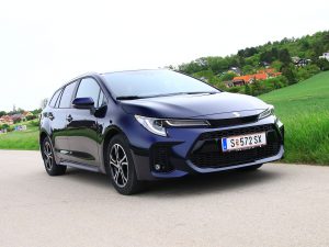Suzuki Swace 1,8 Hybrid CVT