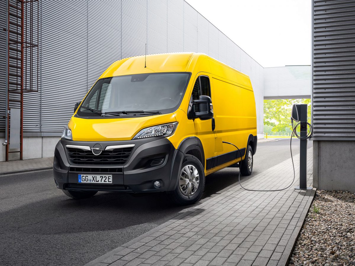 Opel Movano 2021 03