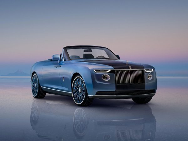 Rolls Royce Boat Tail 2021 01