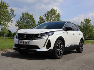 Peugeot 3008 GT Pack Hybrid4 300 EAT8