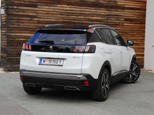 Peugeot 3008 GT Pack Hybrid4 300 EAT8