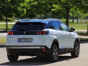 Peugeot 3008 GT Pack Hybrid4 300 EAT8