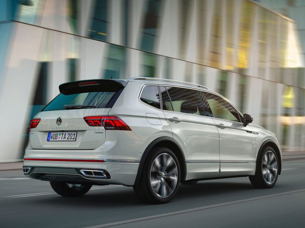 VW Tiguan Allspace 2021 02